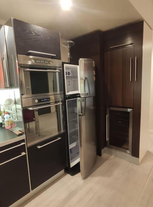 Appartamento Incantevole Con Parcheggio Gratuito ฟลอเรนซ์ ภายนอก รูปภาพ